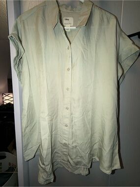 Tilley Light Green Striped Short-Sleeve Button-Up Shirt